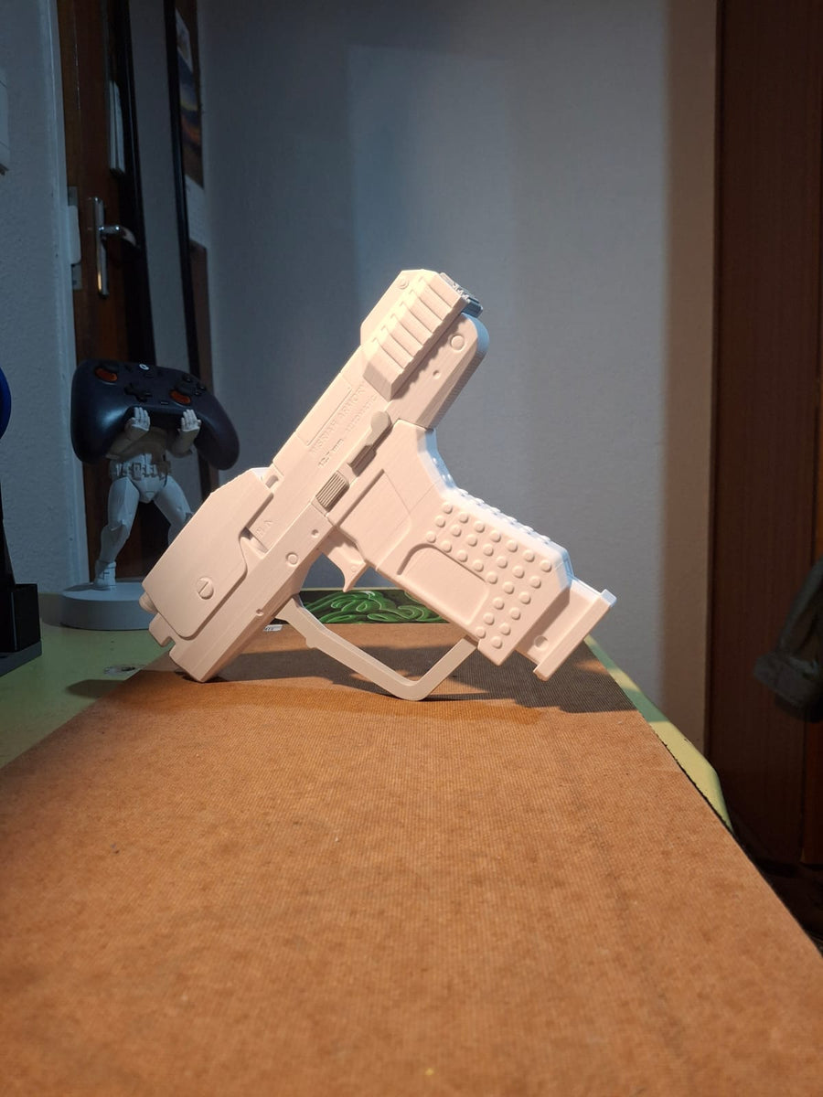 Halo Magnum — 3D Printed Prop Replica