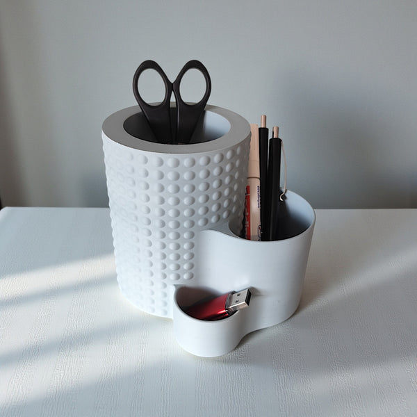 Modern Dotted Office Organizer